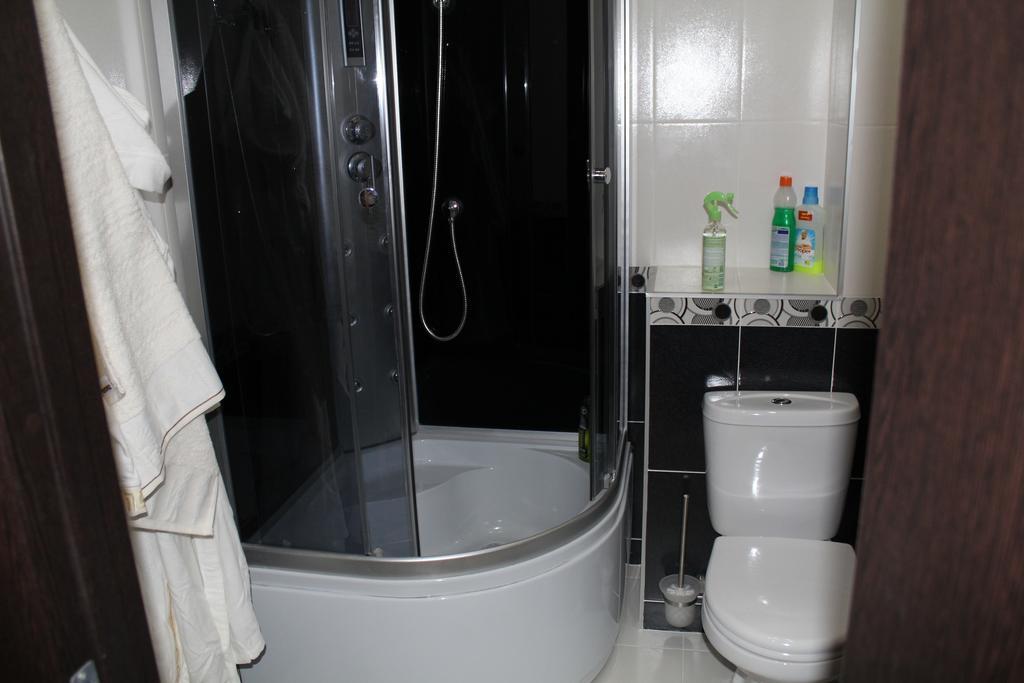 Rent Apartments Premium Class Alma-Ata Rum bild